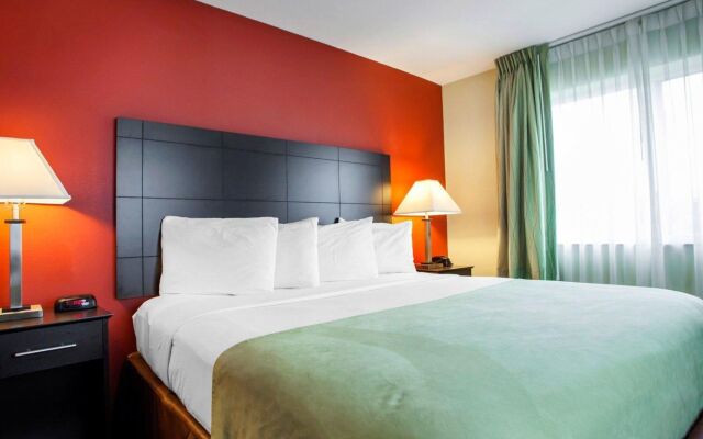 Suburban Studios Cedar Falls