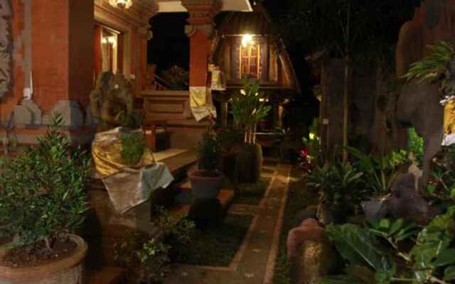 Loris Homestay