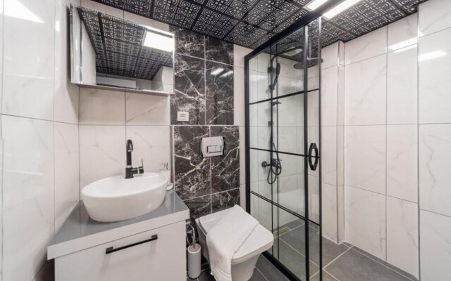 Refreshing Flat Close to Kaleici in Muratpasa