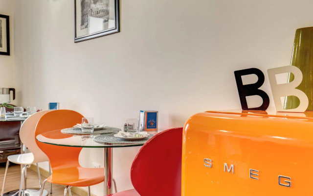 Bon Ton Design Rooms by DOT Suites