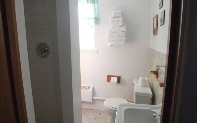 Riverside Motel and Marina Manistee