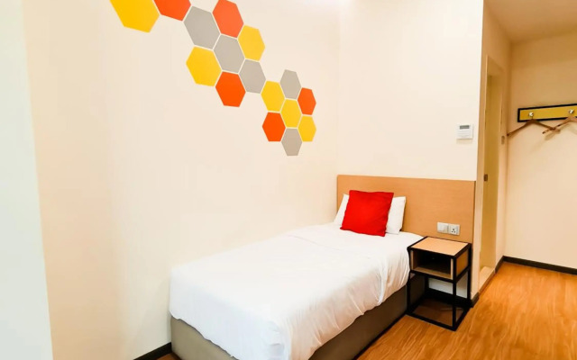 Qlio Hotel