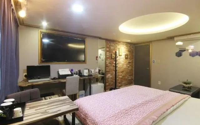 Busan Myeongji Hotel Jade