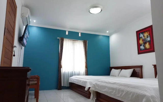 Nusawiru Guest House