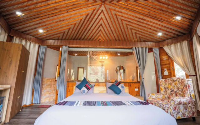 Sinai Bungalow & Hotel SaPa
