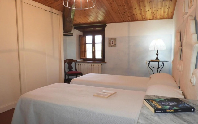 Casa Ortomaggiore With Pool Sauna