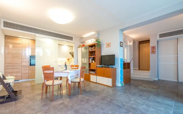 Apartment Mair