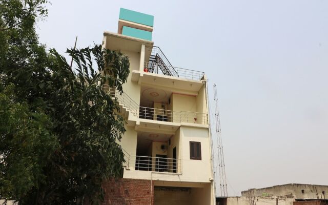 OYO 14161 Hotel ASDR