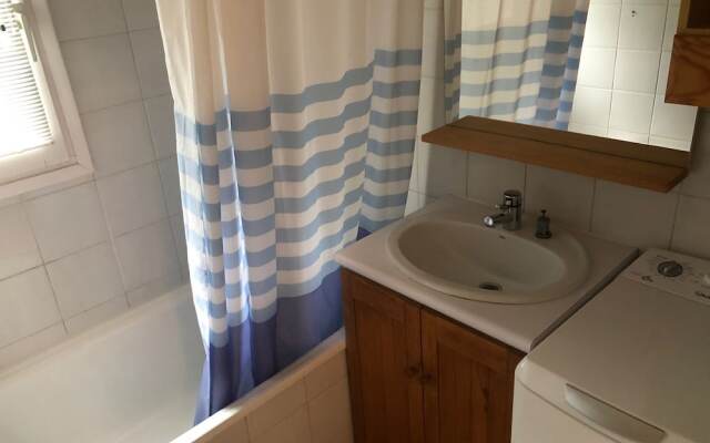 Large Apartment in Flaine With Swimming Pool