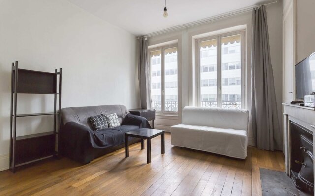 Modern 2 Room Apartment of 38m² - Lyon