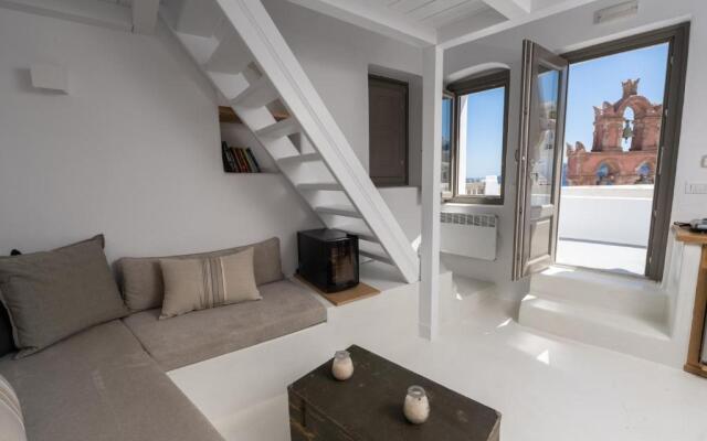 Astrea Suites Notus Dome House