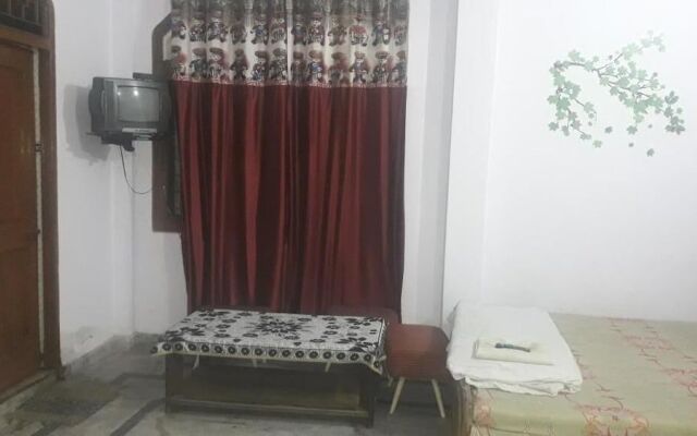 Rajdhani guest house