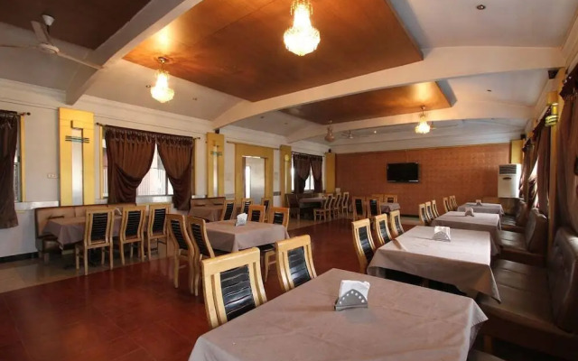 Hotel Dhammanagi Comforts by OYO Rooms