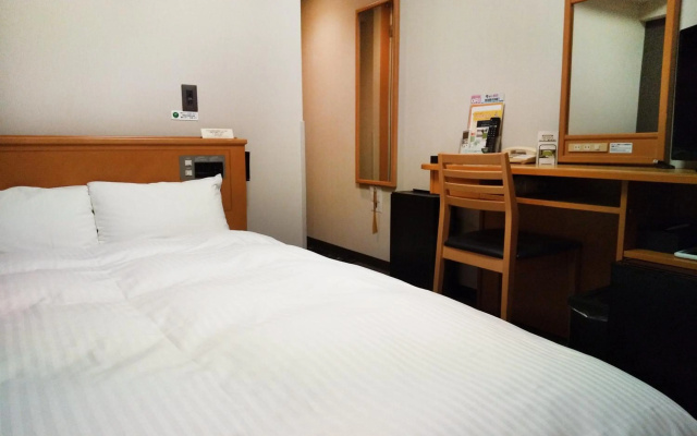 Hotel Route-Inn Sanofujioka Inter – Guest Rooms – Sano