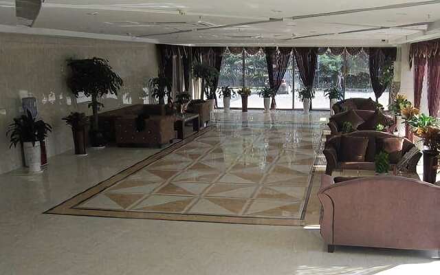 Qingdao Yunfatins Hotel