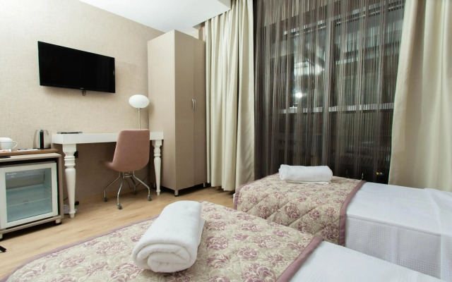 Hotel Iz