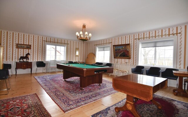 Stunning Home in Tidaholm With 5 Bedrooms, Sauna and Wifi