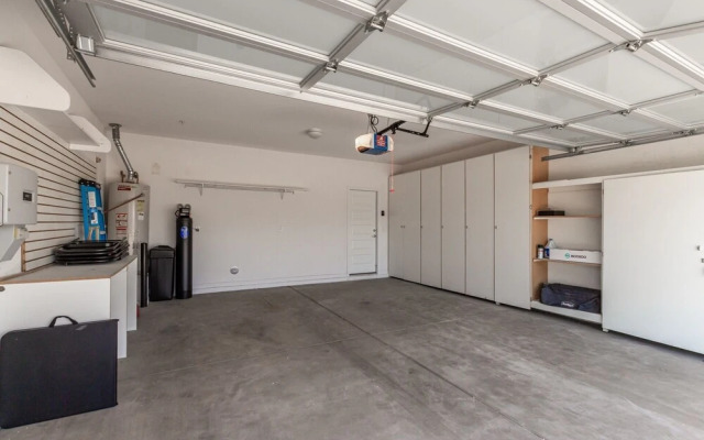 Merlot Gilbert 3 Bedroom Home by RedAwning