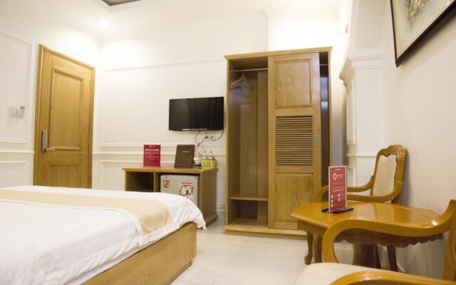 Mimosa Hotel