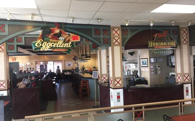 Hudson Inn Auberge