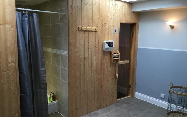 Best Western Plus Hever Hotel