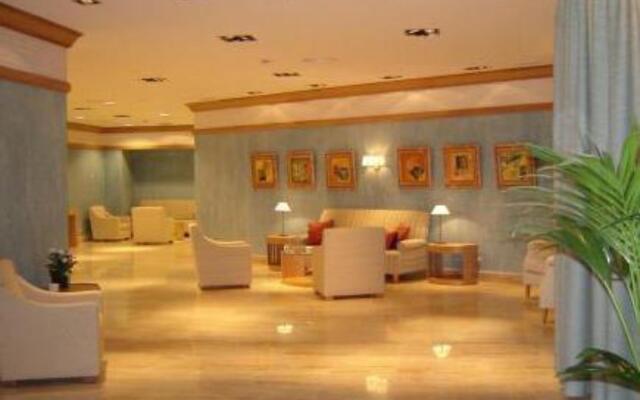 Sesimbra Oceanfront Hotel
