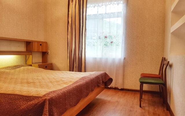 Guledanebi Guest House