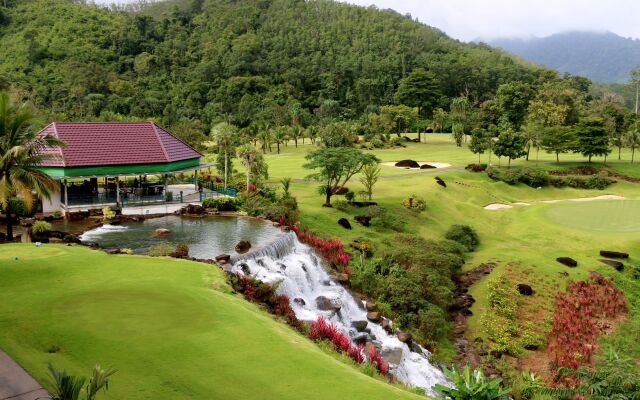 Katathong Golf Resort & Spa