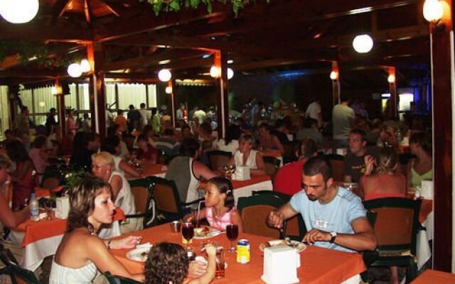 Super 8 by Wyndham Tianshui Maiji Railway Station Weihe Line