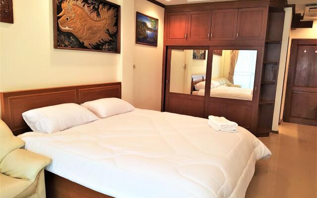 Baan Suan Lalana Td Large studio apartment Jomtien