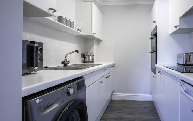 Marina View - 1 Bedroom Apartment - Neyland Marina