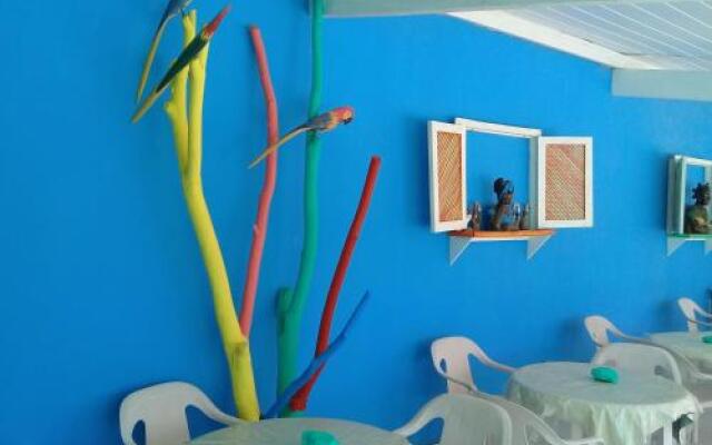 ANGRA PIER 99 Suites