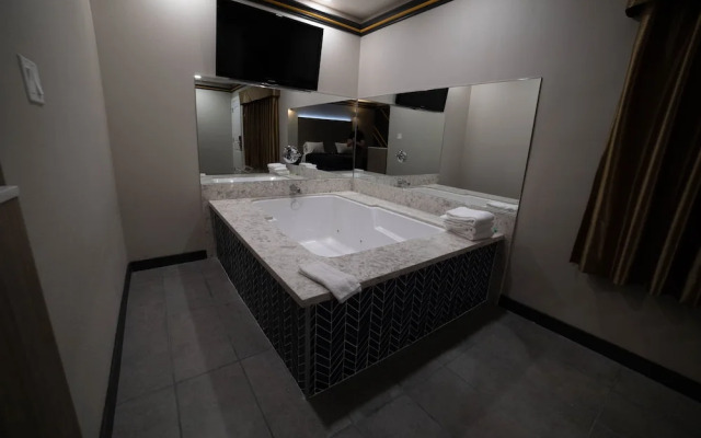 Artesia Motor Inn