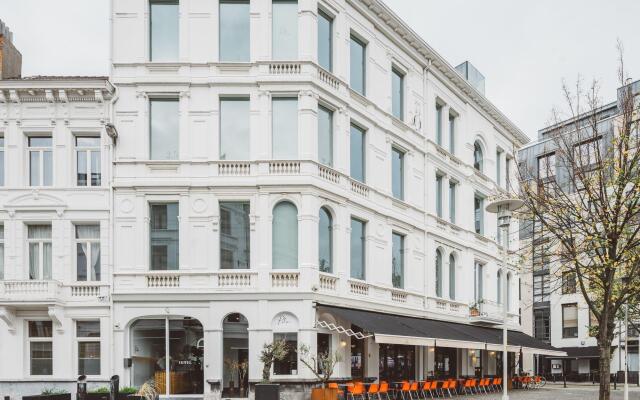 hotelImage