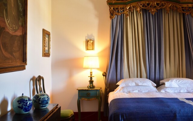 Pousada Castelo de Estremoz - Historic Hotel