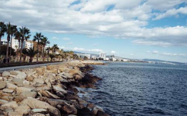 Sea Front & City Center, Amazing Sea View