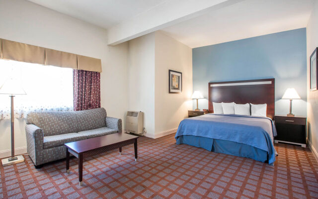 Quality Inn Near Mammoth Mountain Ski Resort