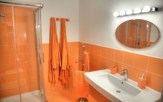 Casa Giulia Diano Castello