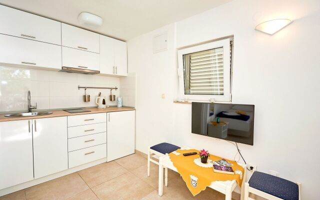 Studio apartment Sea front - free parking A4 Klek, Riviera Dubrovnik