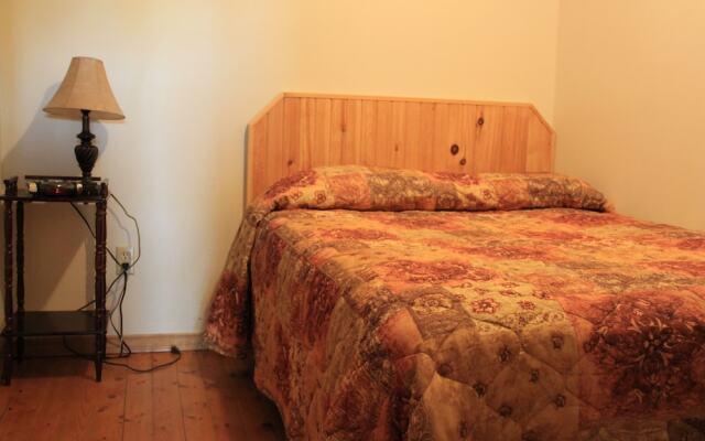 Rustico Acres Cottages