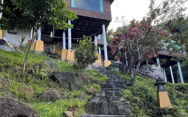 Kawarin Secret Hut Hotel and Resort