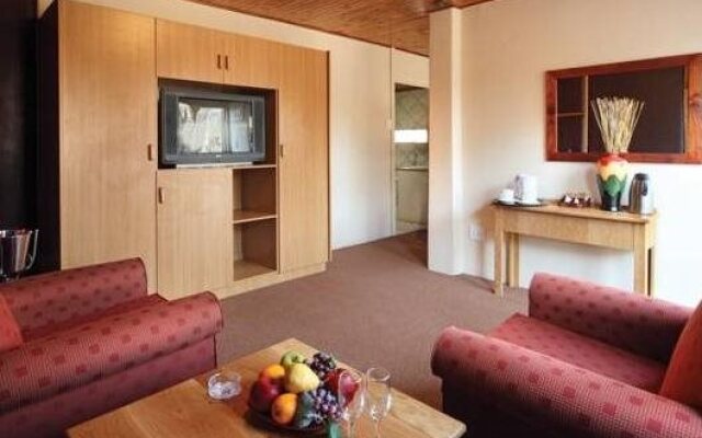 Gooderson SanRock Resort & Conference Centre