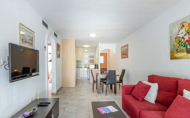 Modern Apartment in Empuriabrava With Beach Nearby