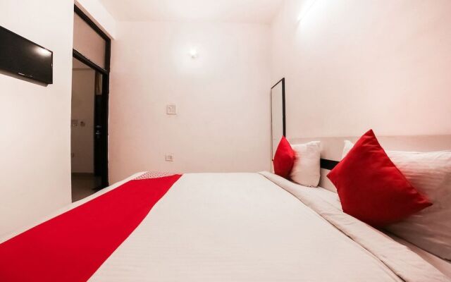 OYO Flagship 30197 Noida Sector 43