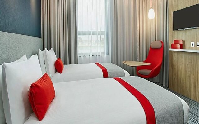 Holiday Inn Express Amsterdam - North Riverside, an IHG Hotel