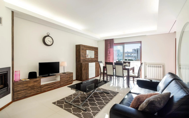 Pink Apartment - apartamento espaçoso com piscina