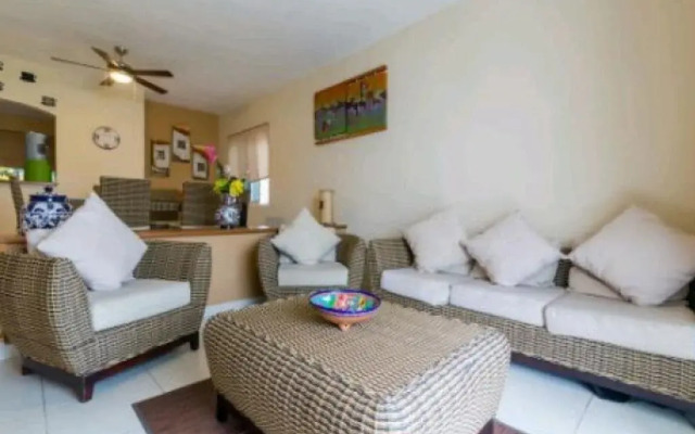 Playa Car B&B Sofia House