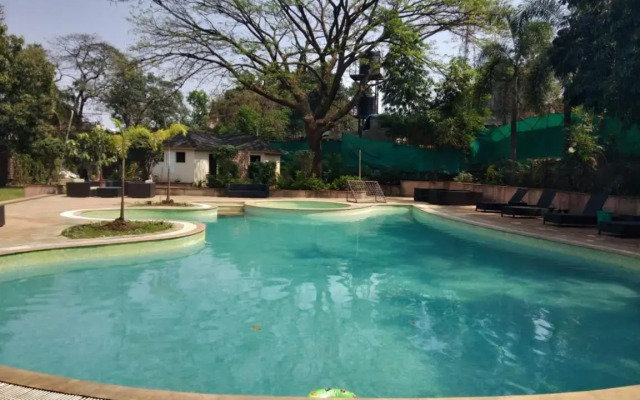 Citrus Hotel Lonavala