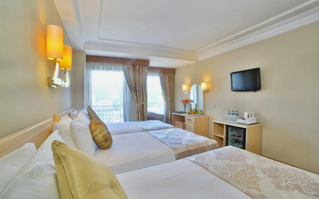 The Time Hotel Old City