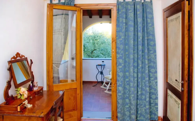 Villa in Vinci With Pool & Panoramic Views